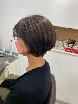 ショート ブリーチカラー🫧 森　凪沙のヘアスタイル