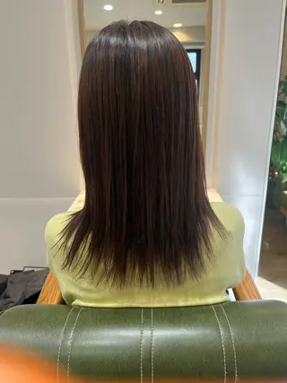 ロング 小鴨 美佳のヘアスタイル