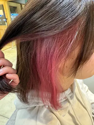 ミディアム カラー 大塚 しおりのヘアスタイル