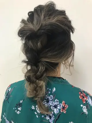 セミロング カラー パーマ ヘアアレンジ メンズ キッズ ネイル マツエク・マツパ Lien 深井店のヘアスタイル