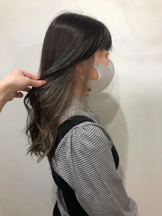 カラー white.梅田 デザインカラー🦄のヘアスタイル