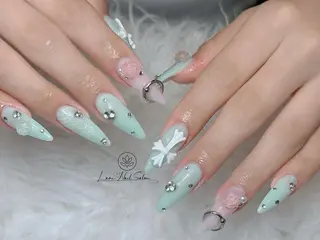 ネイル Lumi Shinokuboのネイルデザイン
