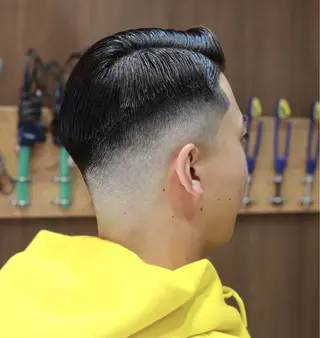メンズ バウハウスヘア ひなのヘアスタイル