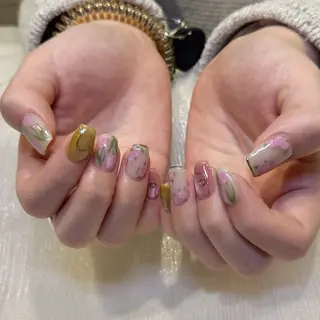 ネイル 新井 ひなののネイルデザイン