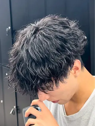 パーマ メンズ メンズパーマの鬼👹 /フェード/きらりのヘアスタイル