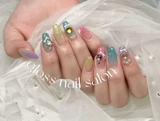 ネイル miho🍎 Gloss nailのネイルデザイン