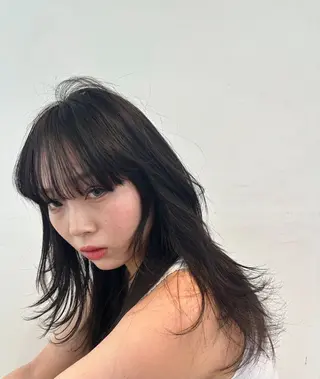 セミロング カラー 林　蓮/レイヤー/ 透明感カラーのヘアスタイル