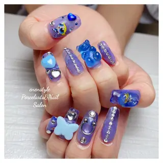 ミディアム ネイル 🐾enen style 🐾のネイルデザイン