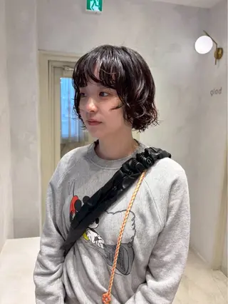 ショート カラー パーマ glad hairのヘアスタイル