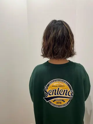 ミディアム パーマ 山本 愛永のヘアスタイル
