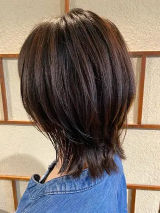 ミディアム 白井 雅美のヘアスタイル