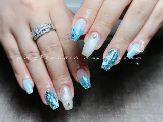 ネイル AngelChris ビューティーサロンのネイルデザイン