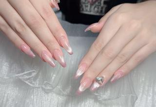 ネイル Lenie Nail Salonのネイルデザイン