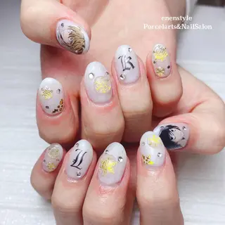ミディアム ネイル 🐾enen style 🐾のネイルデザイン