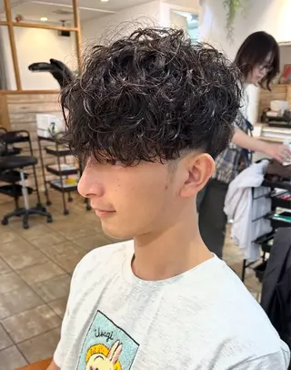 パーマ メンズ 渋谷 メンズヘア⭐️ タニグチヨシユキのヘアスタイル