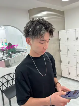 ミディアム パーマ メンズ メンズパーマ特化 TAIGAのヘアスタイル