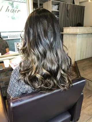 ミディアム カラー 美髪・艶髪特化美容師 RYOJIのヘアスタイル
