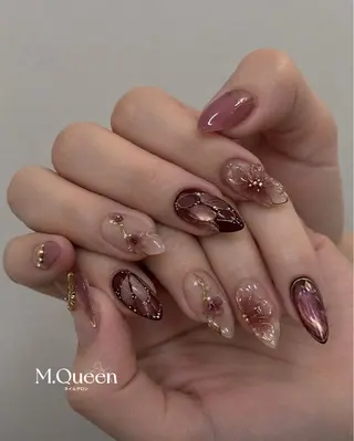 ネイル M.Queenネイル サロン天神今泉店のネイルデザイン