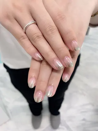 ネイル Lueur/リュール ☺︎のネイルデザイン