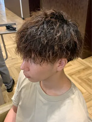 カラー メンズ Mika/ SOiL岡崎/モデルのヘアスタイル
