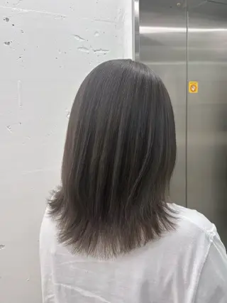 セミロング カラー 🌟ゆりあ🌟 JILLSTUDIOのヘアスタイル