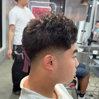 ショート パーマ ヘアアレンジ メンズ メンズ専門🥸 フェード特化　涼太のヘアスタイル