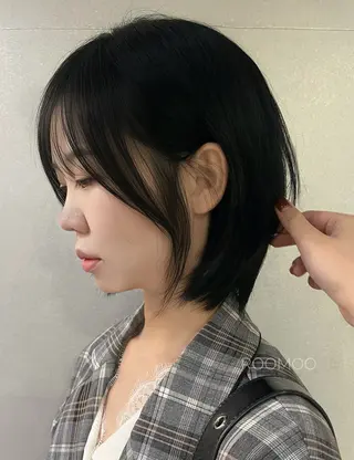 ショート カラー 韓国ボブ/ハッシュ カットKIRAのヘアスタイル