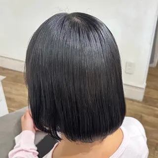 ミディアム カラー 濱田 真尋のヘアスタイル
