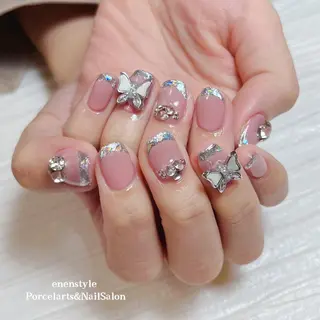 ミディアム ネイル 🐾enen style 🐾のネイルデザイン