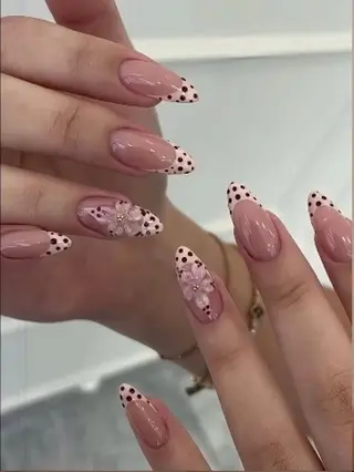 ネイル Hy nailsのネイルデザイン