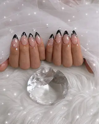 ネイル Luxe nailのネイルデザイン