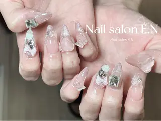 ネイル E.N🦋 長さ出し/持ち込みのネイルデザイン
