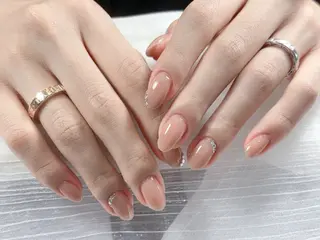 ネイル 甘 皚萱のネイルデザイン