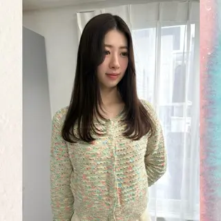 セミロング カラー Miyu🎀レイヤー ／透明感カラー🪽のヘアスタイル