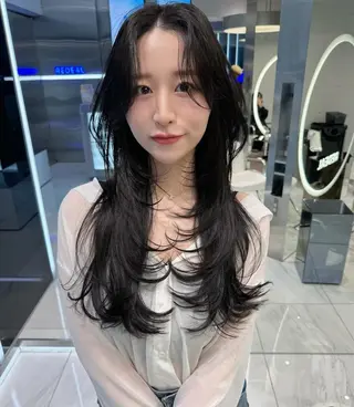 ロング 安達凜太郎 レイヤーカットのその他イメージ