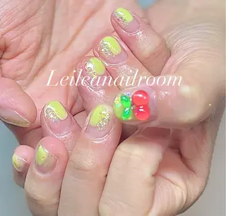 ネイル レイレア ネイルルームのネイルデザイン