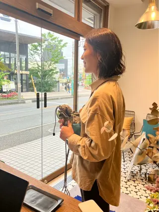 ミディアム 阿部 貴子のヘアスタイル