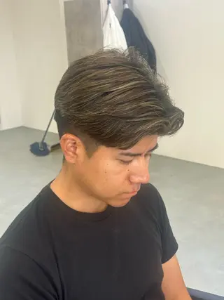 ショート メンズ 宮下 遼太のヘアスタイル