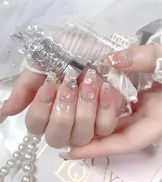 ロング E🌷nail 長さだし専門店のネイルデザイン