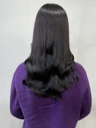 カラー white.梅田 デザインカラー🦄のヘアスタイル