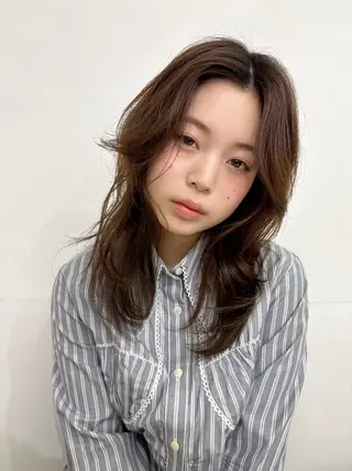 ミディアム 似合わせカット ツヤカラー/和田陽向のヘアスタイル
