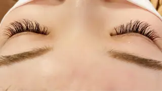 マツエク・マツパ Lucia. 伊良波のマツエク・マツパデザイン