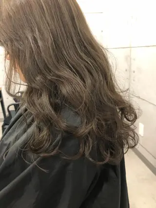 ミディアム カラー 艶髪育成サロン 京橋 shinのヘアスタイル