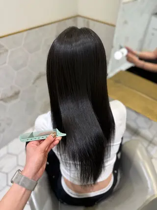ロング 𝐘𝐮𝐢 🤎 costesのヘアスタイル