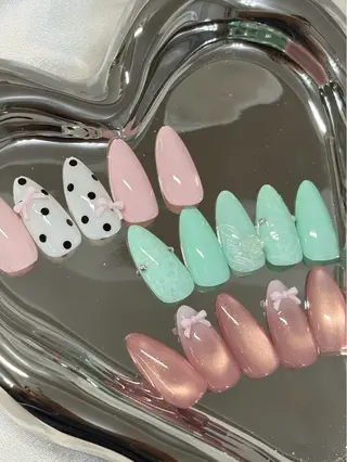 ネイル Bitty momona🩵✨のネイルデザイン