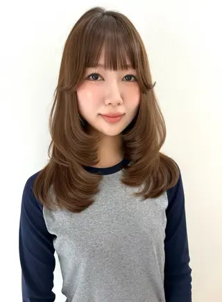 ミディアム カラー レイヤーカット🫧 🎀Tomoka🎀のヘアスタイル