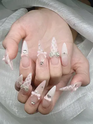 ネイル Lee Nails チップ長さだし専門店のネイルデザイン