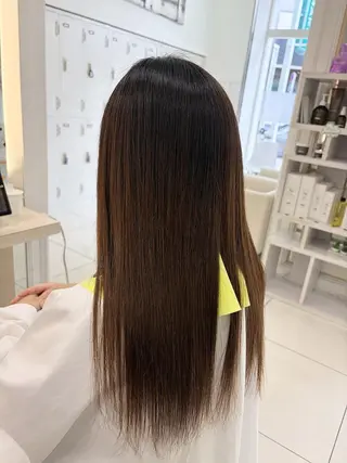ロング ✨圧倒的ツヤ髪✨ 縮毛矯正👑間宮👑のヘアスタイル