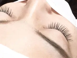 セミロング カラー パーマ ヘアアレンジ メンズ キッズ ネイル マツエク・マツパ brille ~eyelash~のヘアスタイル