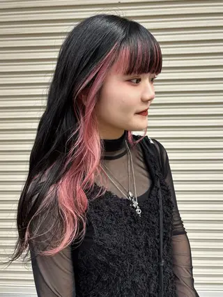 ロング カラー Karin／ レイヤーブリーチ🥀のヘアスタイル